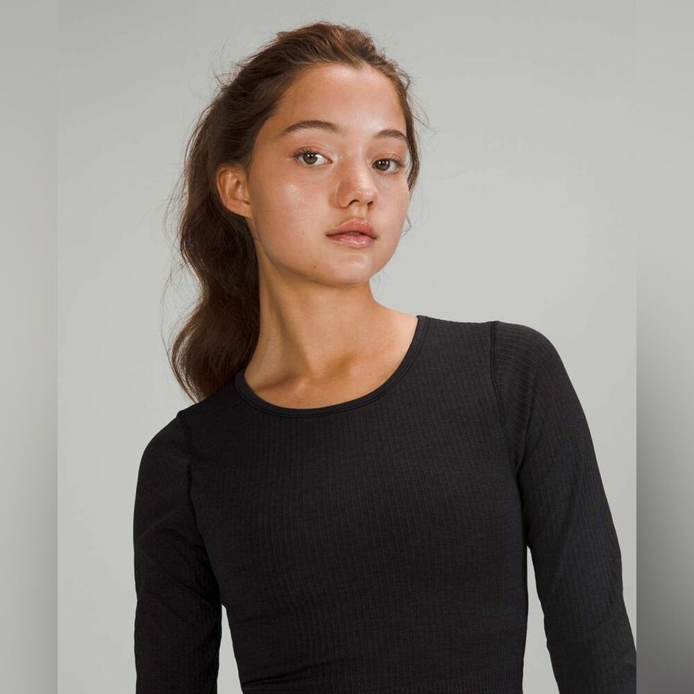 Lululemon Ebb to Street Long Sleeve Black Size 4 - Picture 8 of 9